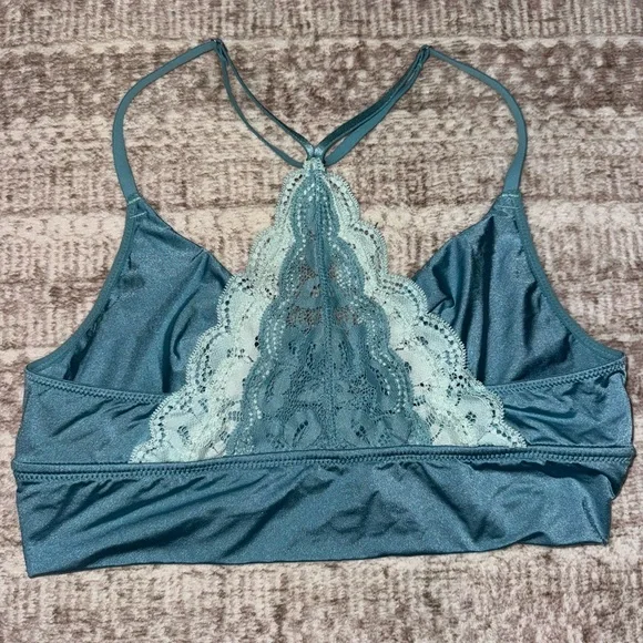 NWOT Aerie Vintage Inspired Lace Bralette Size Small - Picture 2 of 3